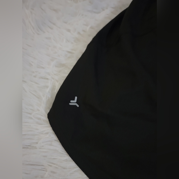 Old Navy Women's Classic Black Athletic Shorts 2X Built In Liner - Picture 11 of 15